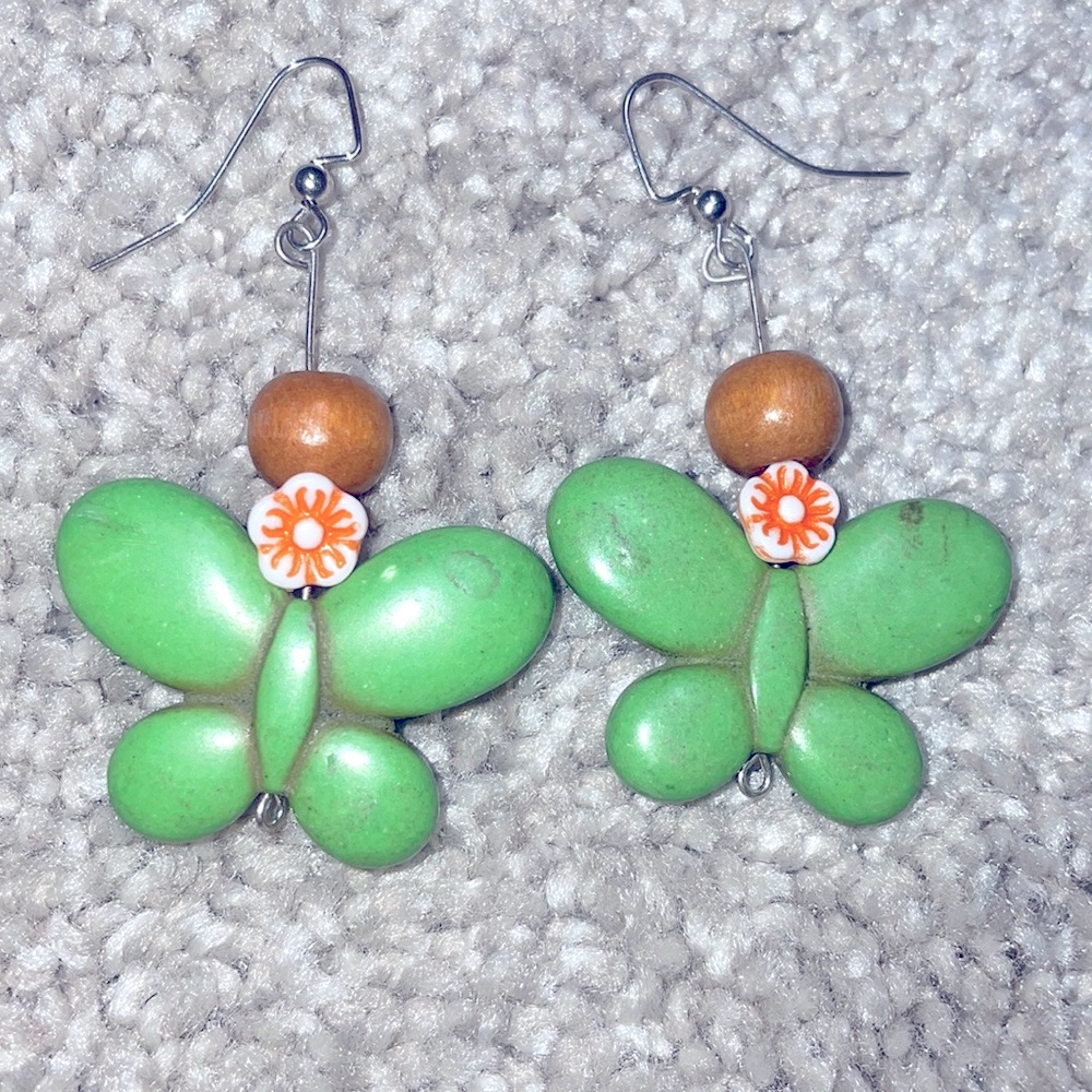 New Handmade Wood And Howlite Butterfly Earrings 2 Inches